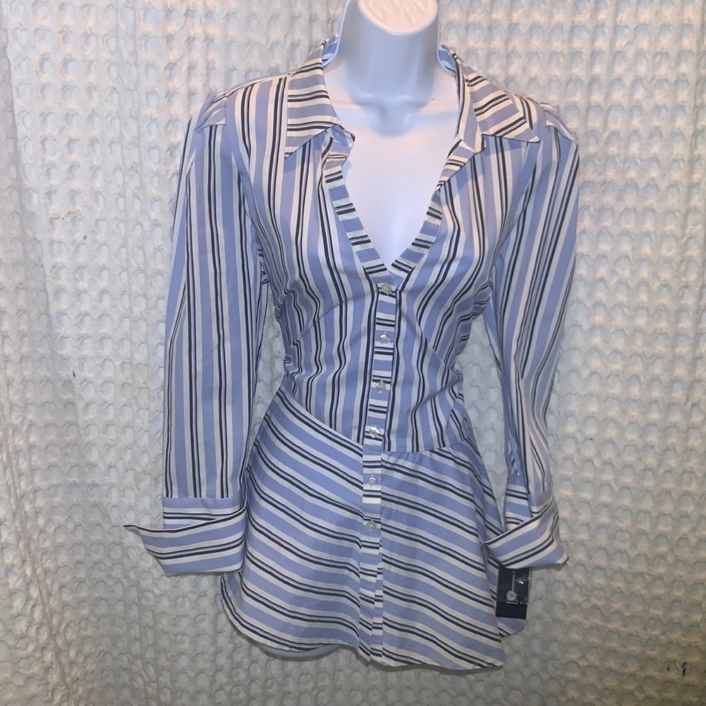 • NWT • International Concepts INC Long Sleeve Button Up Blouse •